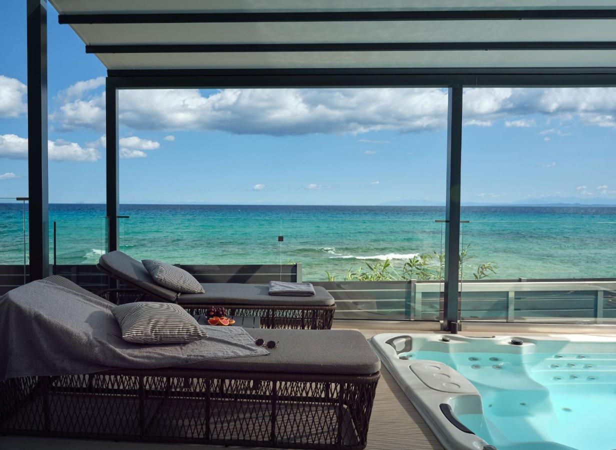 Blue View Villa - Coastal Elegance With Swim Spa, By Zantewize อลิกานาส ภายนอก รูปภาพ